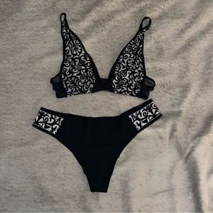 Women’s swim top and bottom